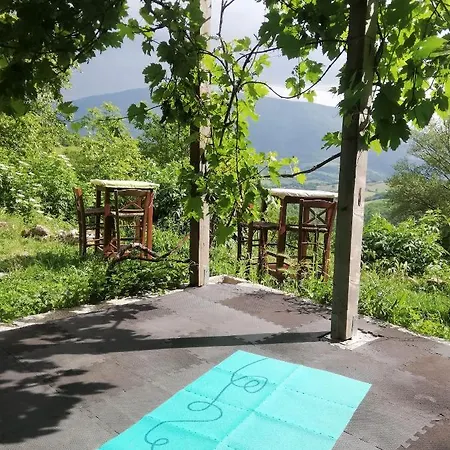 Alojamento de Acomodação e Pequeno-almoço Le Ginestre 3*