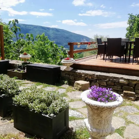 Le Ginestre Guesthouse Assisi Bed & Breakfast 3*