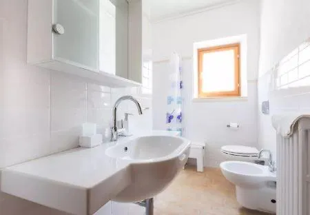 Le Ginestre Guesthouse Assisi Bed & Breakfast 3*